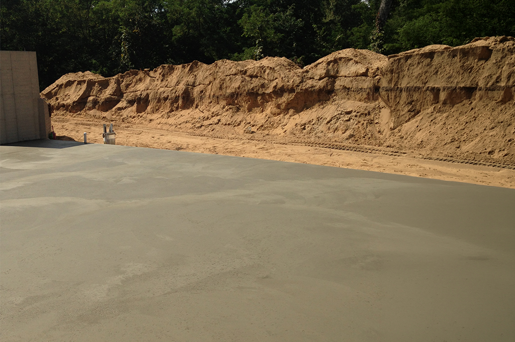 Large walk-out concrete basement floor in Athens Michigan